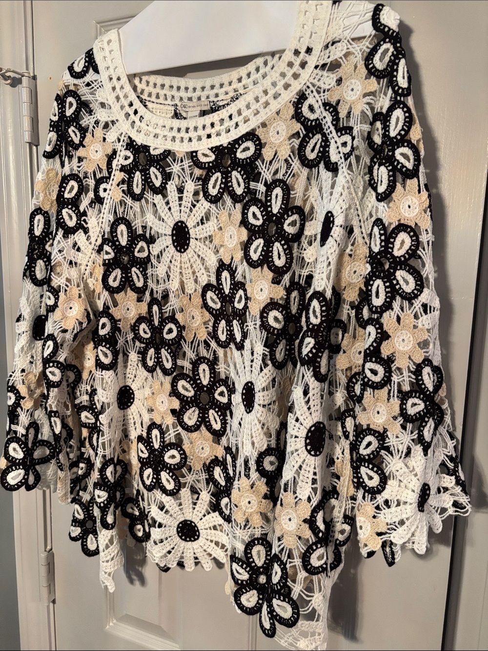 Cato Crochet Floral Patchwork Tan White & Black Sweater